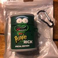 Pringles Rick Airpods cases